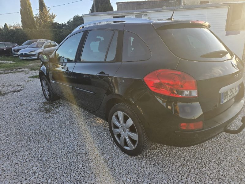RENAULT CLIO 2011 XV DE FRANCE 1.5 DCI 90CH