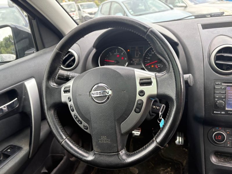 NISSAN QASHQAI 2011