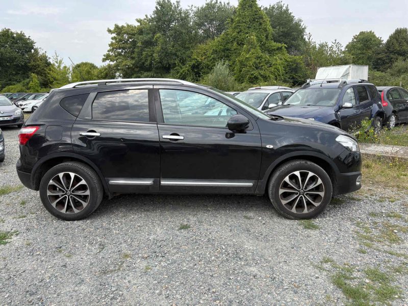 NISSAN QASHQAI 2011