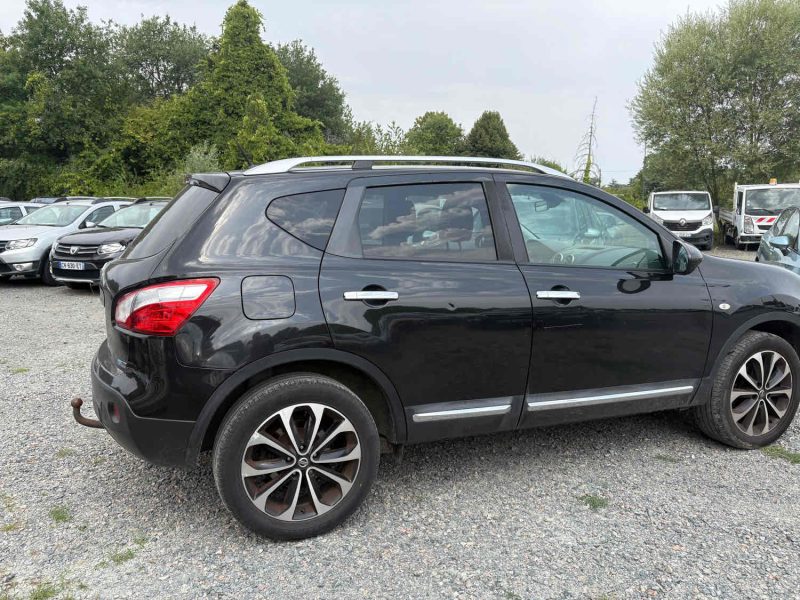 NISSAN QASHQAI 2011