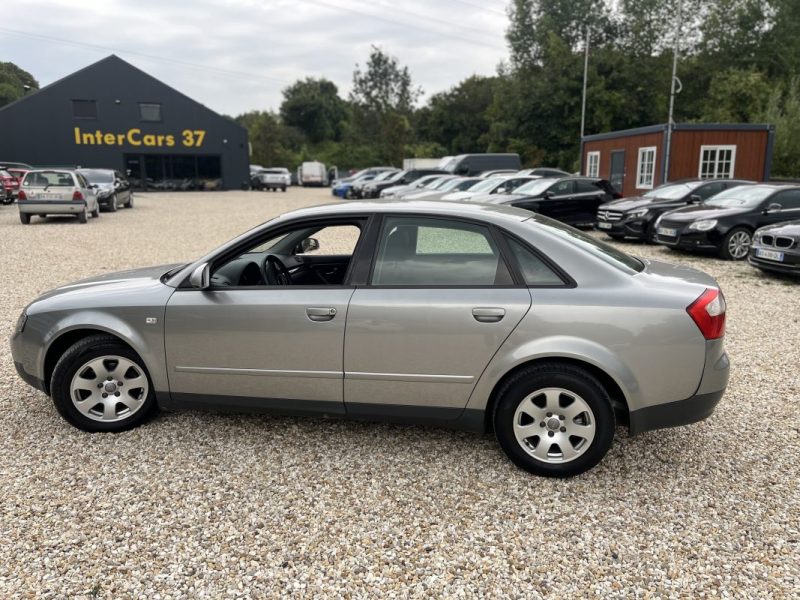 AUDI A4 2002