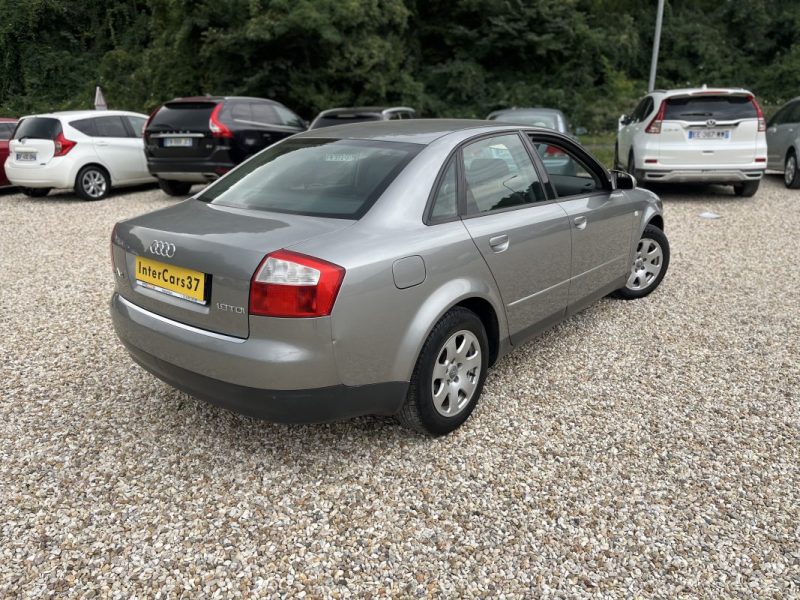 AUDI A4 2002