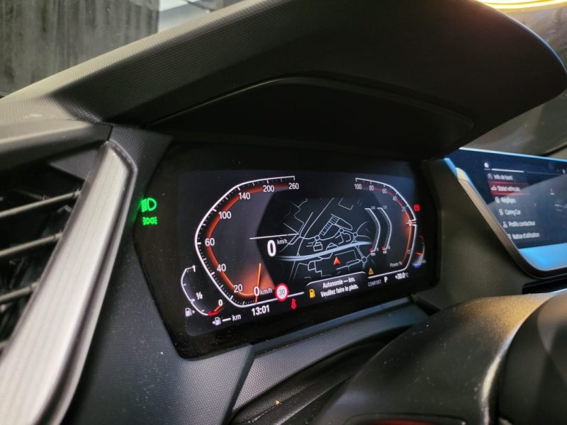 B.M.W. SERIE 1 118i 136ch M Sport / TOIT OUVRANT / SIEGES ELECTRIQUES CHAUFFANTS / CAMERA / VIRTUAL 