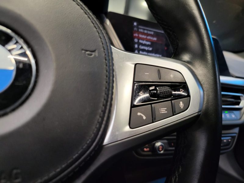 B.M.W. SERIE 1 118i 136ch M Sport / TOIT OUVRANT / SIEGES ELECTRIQUES CHAUFFANTS / CAMERA / VIRTUAL 