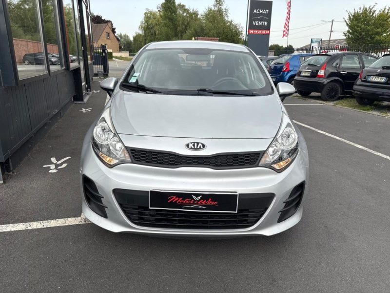 KIA RIO 2015