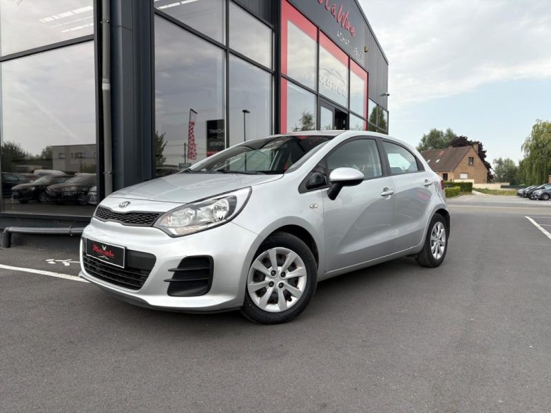 KIA RIO 2015