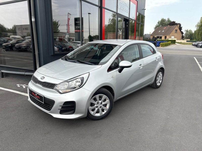 KIA RIO 2015