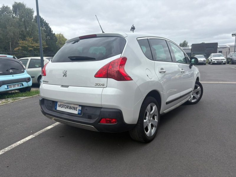 PEUGEOT 3008 1.6 HDi 110ch Féline 🚙 Toit pano 🌞 / Distri OK 🔧 / Affichage 👓 / Garantie ✅