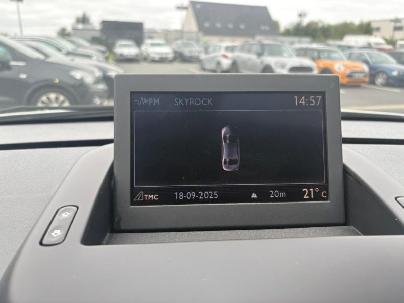 PEUGEOT 3008 1.6 HDi 110ch Féline 🚙 Toit pano 🌞 / Distri OK 🔧 / Affichage 👓 / Garantie ✅