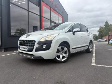 PEUGEOT 3008 1.6 HDi 110ch Féline 🚙 Toit pano 🌞 / Distri OK 🔧 / Affichage 👓 / Garantie ✅