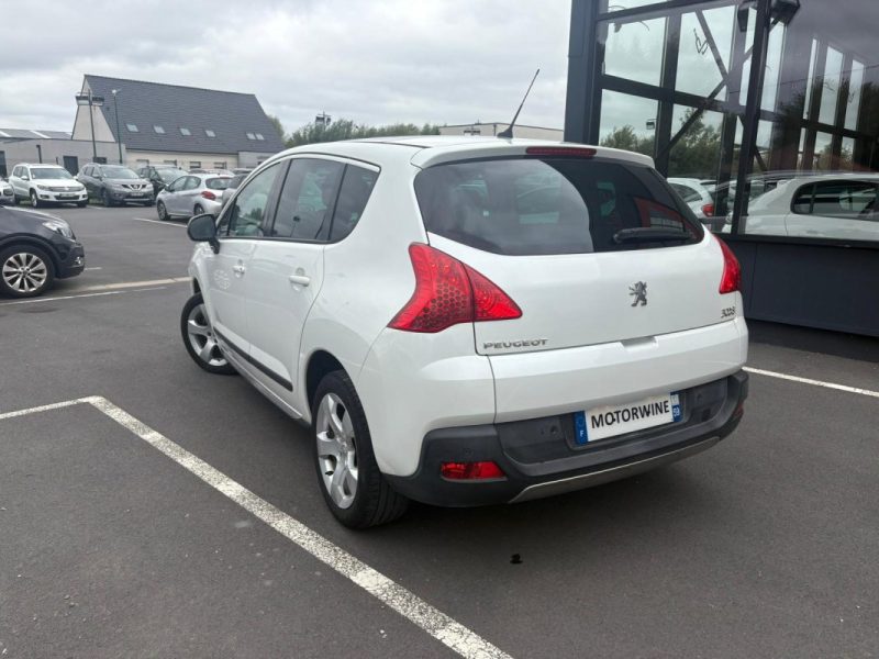 PEUGEOT 3008 1.6 HDi 110ch Féline 🚙 Toit pano 🌞 / Distri OK 🔧 / Affichage 👓 / Garantie ✅