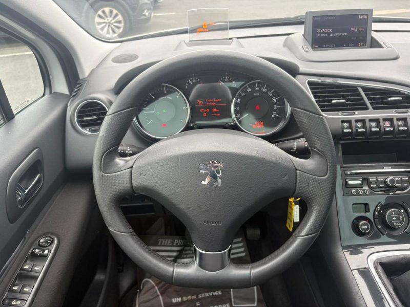 PEUGEOT 3008 1.6 HDi 110ch Féline 🚙 Toit pano 🌞 / Distri OK 🔧 / Affichage 👓 / Garantie ✅