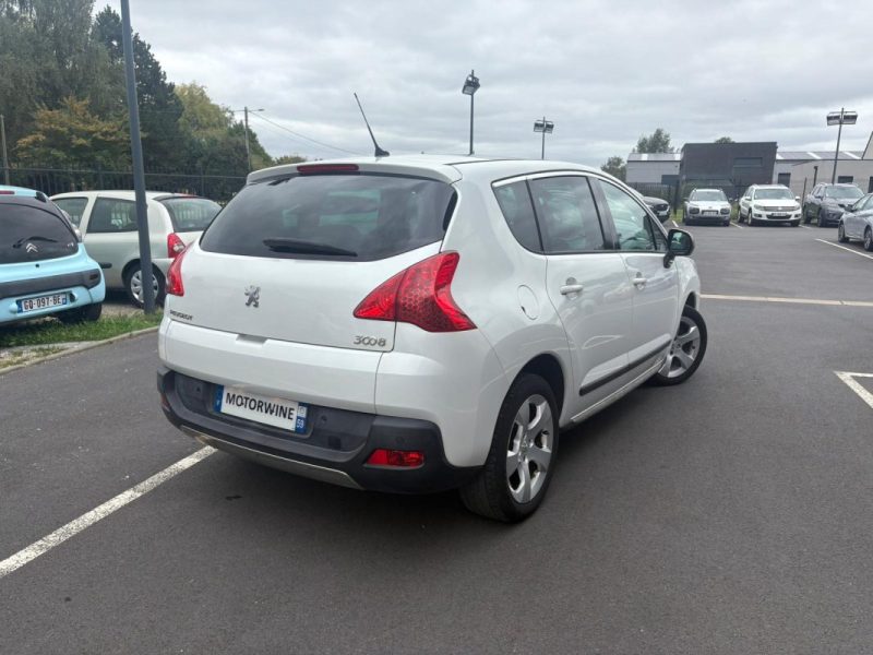 PEUGEOT 3008 1.6 HDi 110ch Féline 🚙 Toit pano 🌞 / Distri OK 🔧 / Affichage 👓 / Garantie ✅