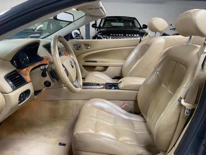 JAGUAR XK CONVERTIBLE 2006