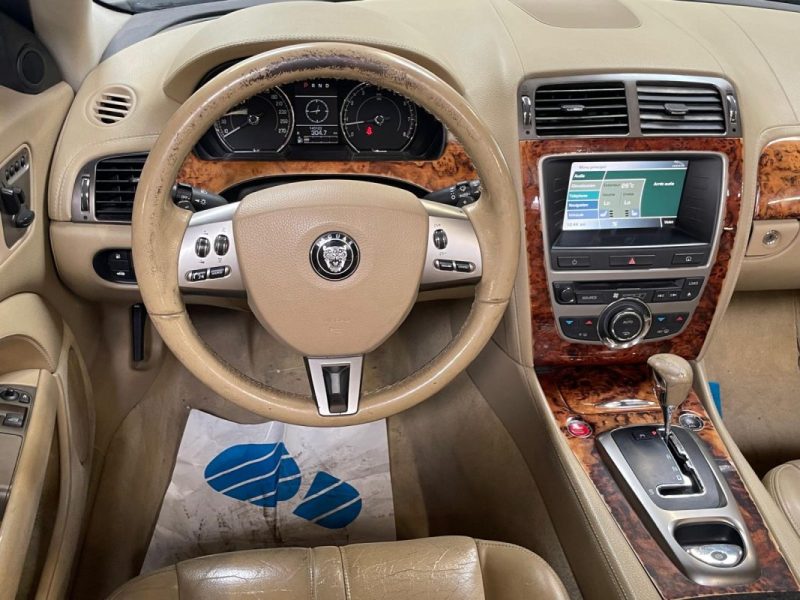 JAGUAR XK CONVERTIBLE 2006
