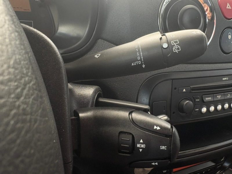 CITROEN C3 1.4 HDi 70 Exclusive 🚗 Clim ❄️ / Régulateur ⚙️ / Distri OK 🔧 / Garantie 6 mois ✅