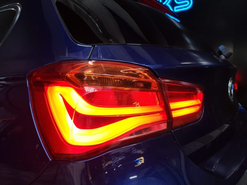 BMW SERIE 1 118D 136CH URBAN CHIC BVA / RADAR AV ET AR / SIEGES CUIR / SUIVI COMPLET