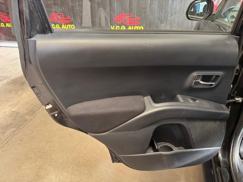 PEUGEOT 4007 2.2 HDI 156 Premium 