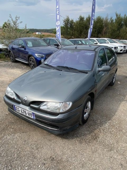 RENAULT MEGANE RT 1.6E BOITE AUTOMATIQUE 