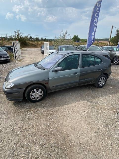 RENAULT MEGANE RT 1.6E BOITE AUTOMATIQUE 