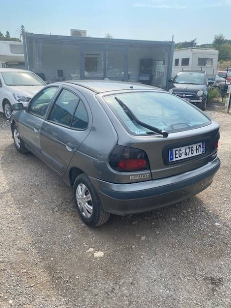RENAULT MEGANE RT 1.6E BOITE AUTOMATIQUE 
