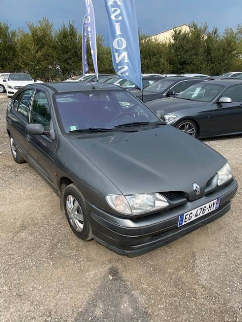 RENAULT MEGANE RT 1.6E BOITE AUTOMATIQUE 