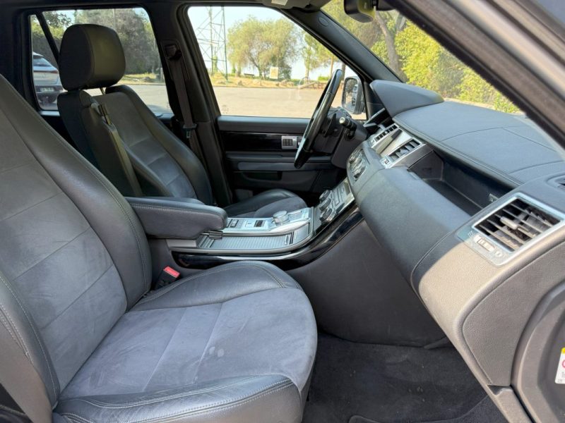 LAND ROVER RANGE ROVER SPORT 2011