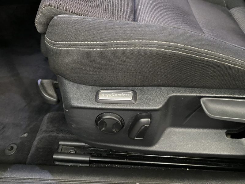 VOLKSWAGEN PASSAT 1.6 TDI 120ch BlueMotion Confortline DSG7