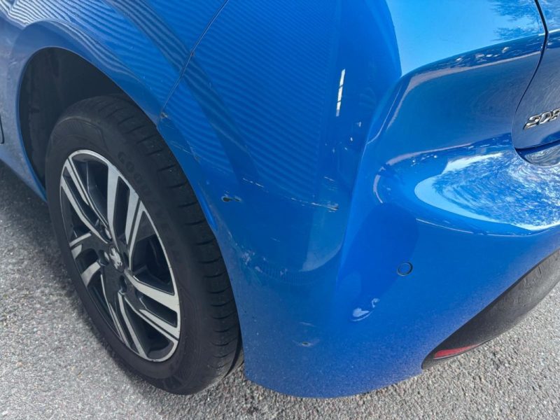 PEUGEOT 208 1.5 BLUEHDI 100 S&S ALLURE