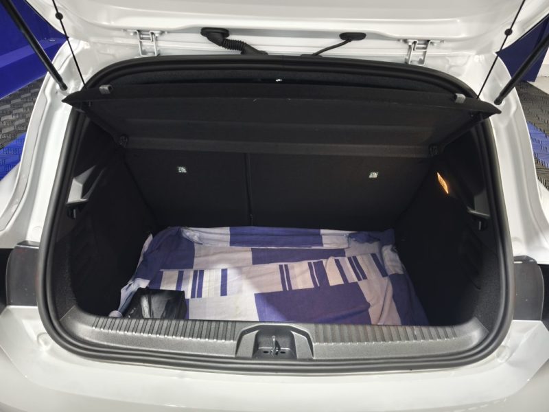 RENAULT CLIO 5 1.0 TCE 100 TECHNO GPL ESSENCE 2024