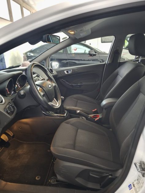FORD FIESTA 2017