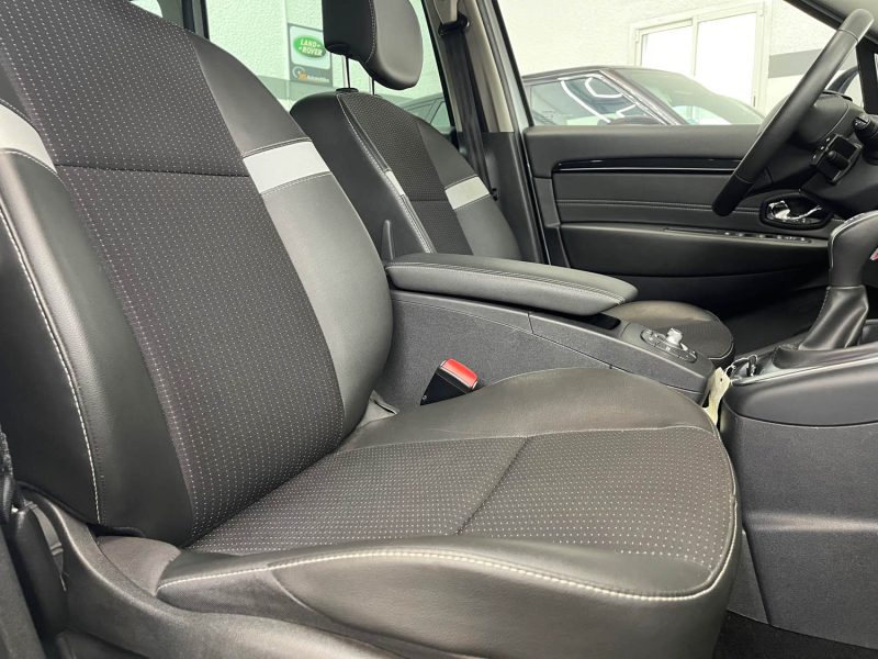 RENAULT MEGANE SCENIC 2014