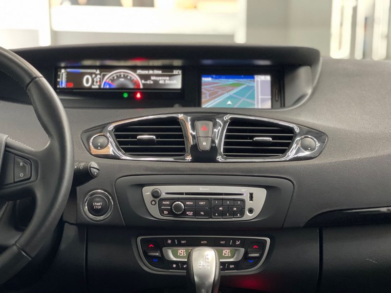 RENAULT MEGANE SCENIC 2014