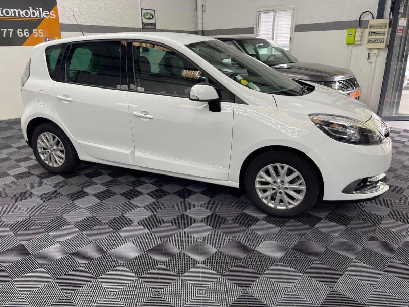 RENAULT MEGANE SCENIC 2014