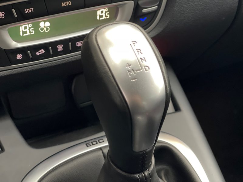 RENAULT MEGANE SCENIC 2014