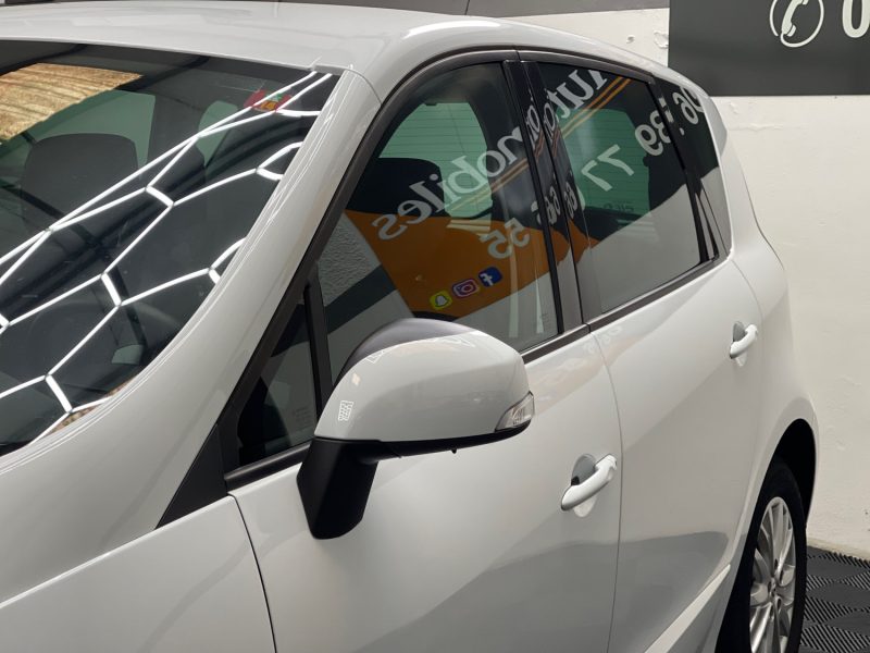 RENAULT MEGANE SCENIC 2014