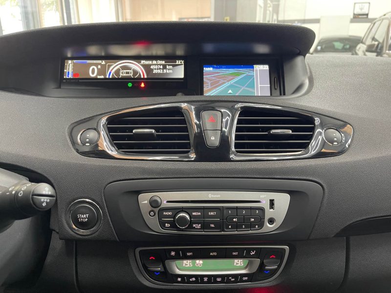 RENAULT MEGANE SCENIC 2014