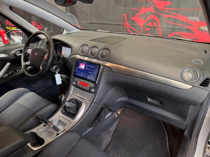 FORD S-MAX 1.8 TDCI 125 Titanium 