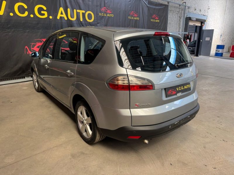 FORD S-MAX 1.8 TDCI 125 Titanium 