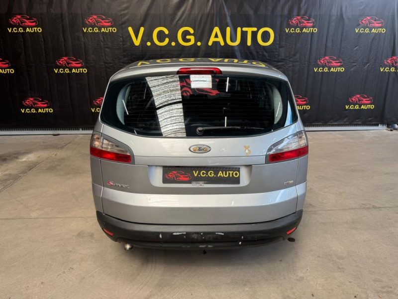 FORD S-MAX 1.8 TDCI 125 Titanium 
