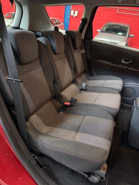 RENAULT MEGANE SCENIC 1.5 dCi 110ch Expression 