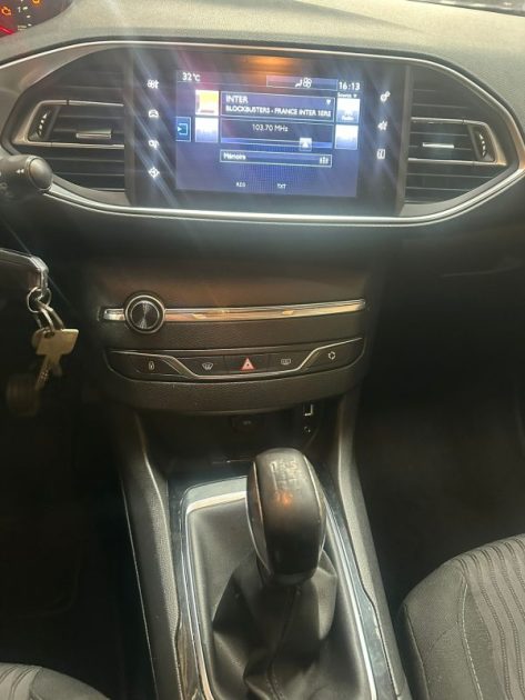 PEUGEOT 308 1.6 HDi 92ch Business 2014