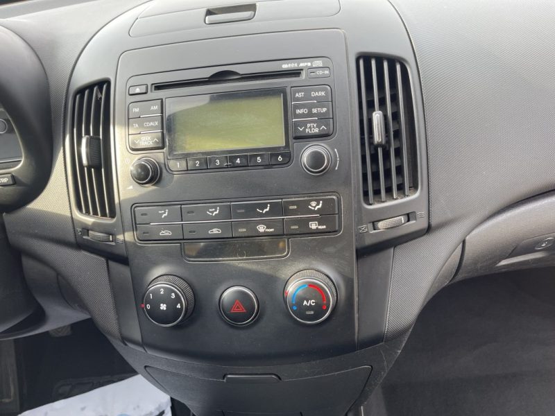 HYUNDAI I 30 1.4i 109CV PACK CLIM CT OK GARANTIE