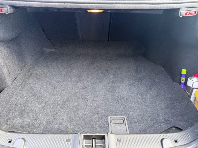 MERCEDES CLK 200K AVANTGARDE BA