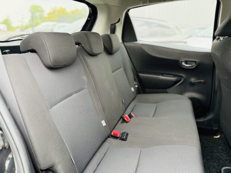 TOYOTA YARIS III 1.5 HYBRID 100H BUSINESS