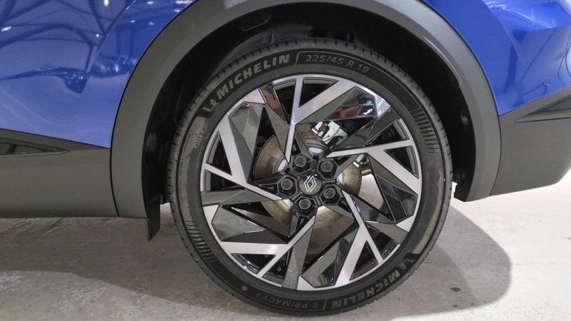 Renault Symbioz E-tech full hybrid 145 esprit alpine + angles morts + hayon mains libres