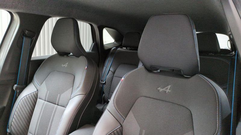 Renault Symbioz E-tech full hybrid 145 esprit alpine + pack safety et driving