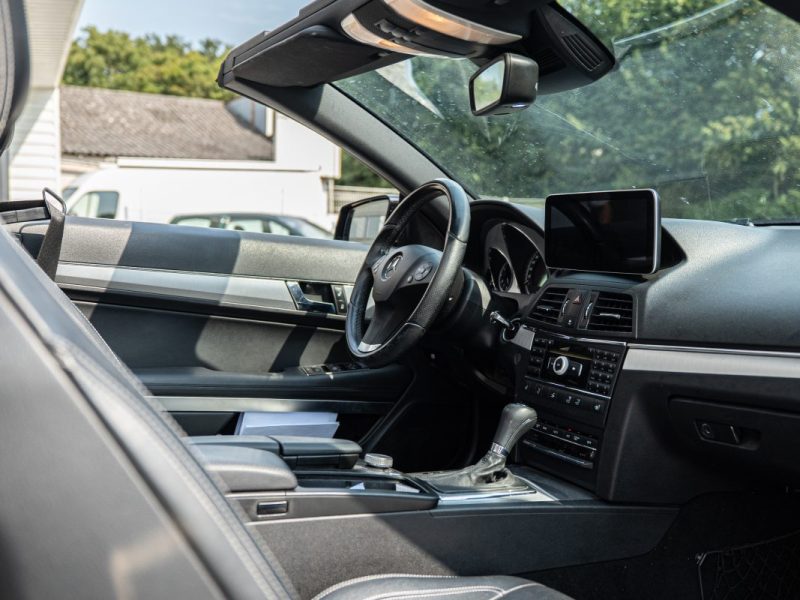 MERCEDES-BENZ CLASSE E350 CDI 3.0 V6 231CV BVA