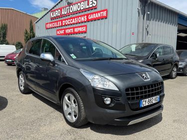 PEUGEOT 3008 1.6 HDi 115 STYLE