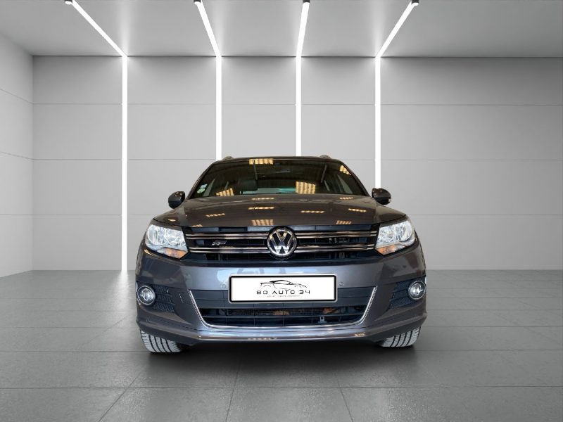 VOLKSWAGEN TIGUAN 2016